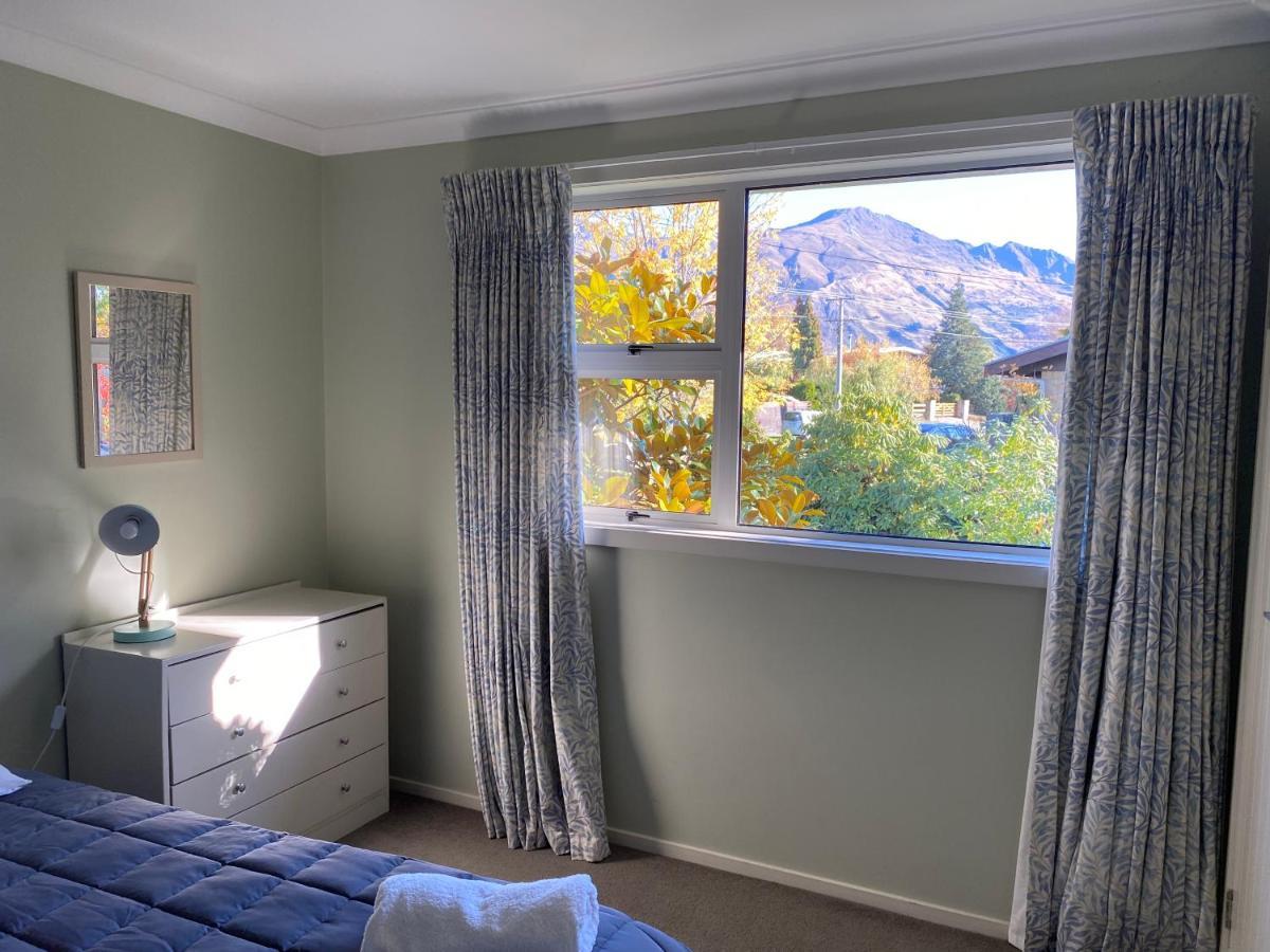 Villa Amazing Aubrey, Walk To Bremner Bay Wanaka Exterior foto
